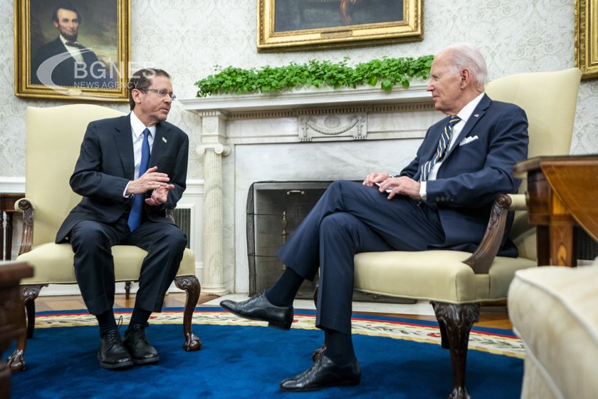 Президентът на САЩ Джо Байдън и президентът на Израел Исаак