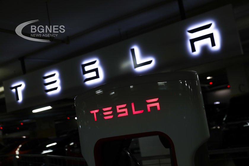 Tesla отчете скок на печалбата си за второто тримесечие тъй
