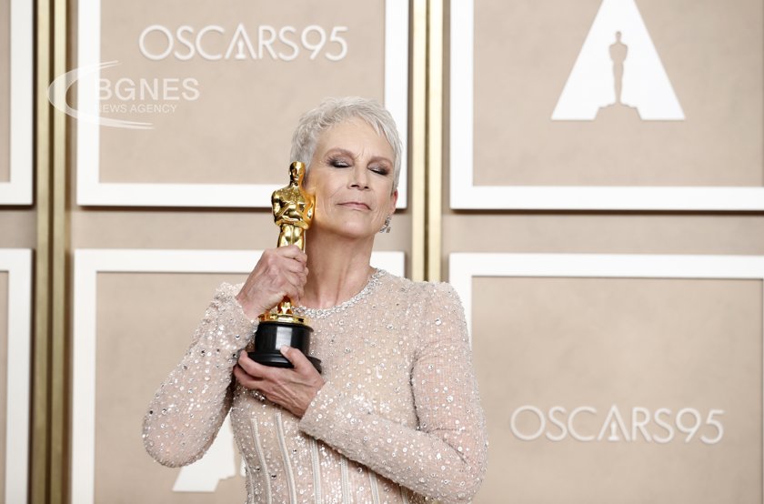 64 годишната актриса носителка на Оскар изпрати мил подарък на своята