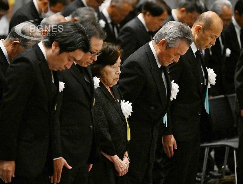 Япония проведе церемония по случай 78 ата годишнина от атомната бомбардировка