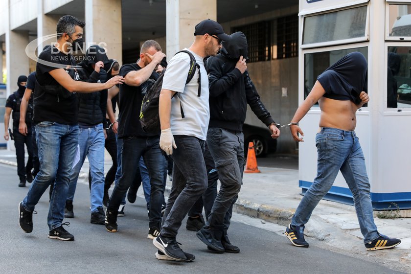 Гърция обвини 104 те хулигани от Динамо Загреб в 11 престъпления