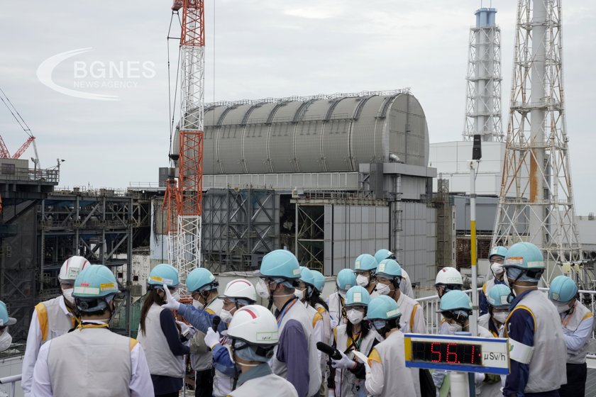 Япония започна да изпуска отпадни води от авариралата ядрена централа