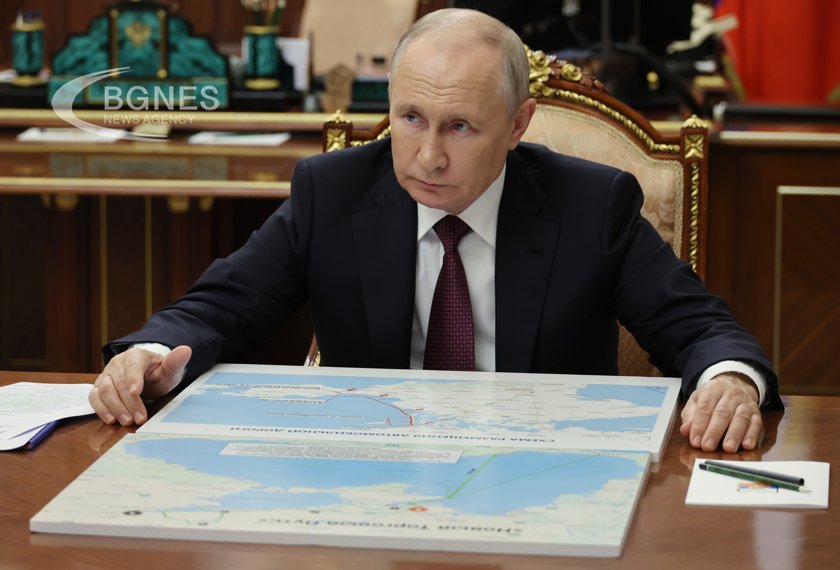 Руският президент Владимир Путин няма да присъства на погребението на