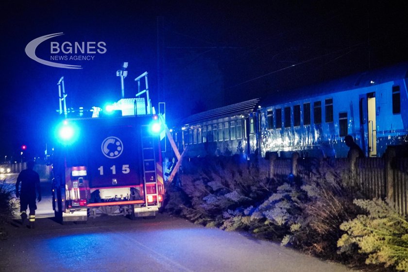 Петима железопътни работници са загинали в Северна Италия след като