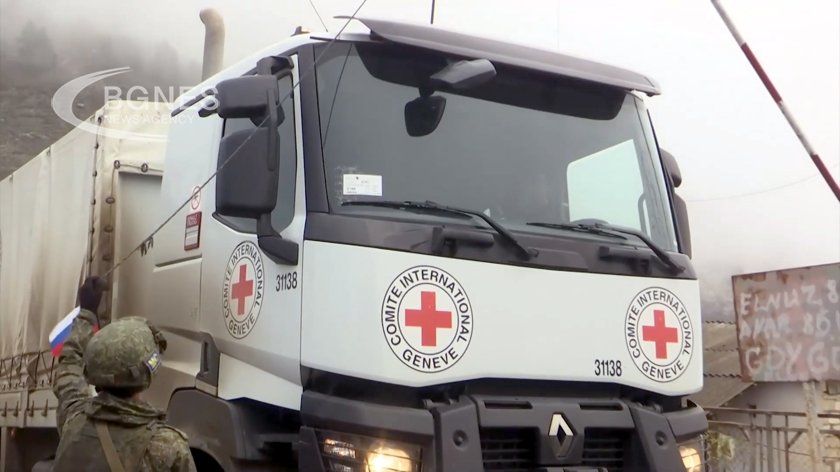 Камиони с хуманитарна помощ навлязоха в региона Нагорни Карабах след