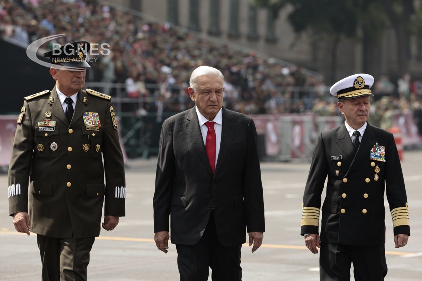 Мексиканският президент Андрес Мануел Лопес Обрадор защити включването на контингент