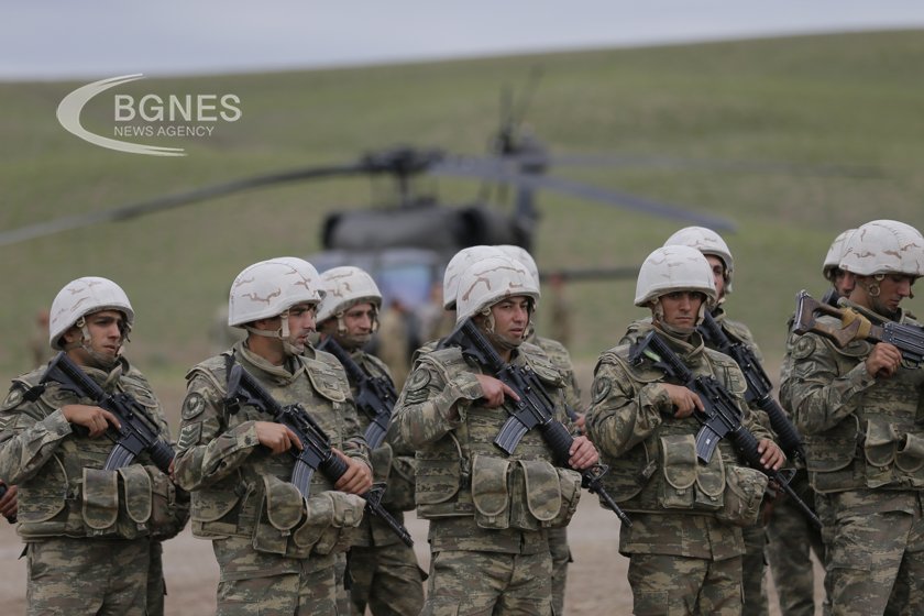 Азербайджан заяви че е започнал антитерористични операции в Нагорни Карабах