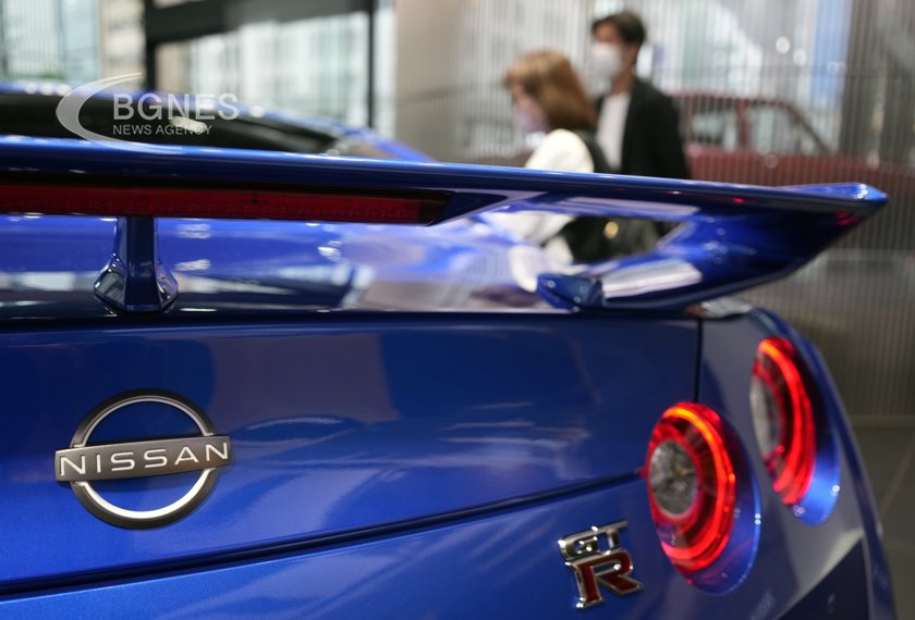 Японската компания Nissan Motor Group обяви в понеделник че всички