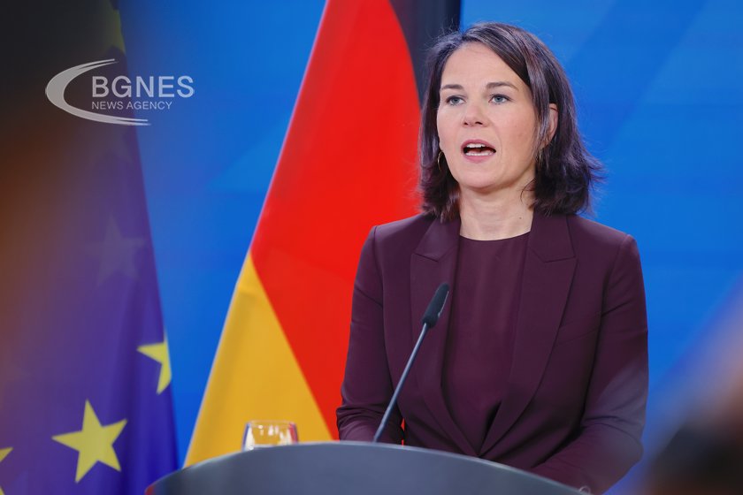 Германският външен министър Аналена Бербок заяви в Киев че Сърбия
