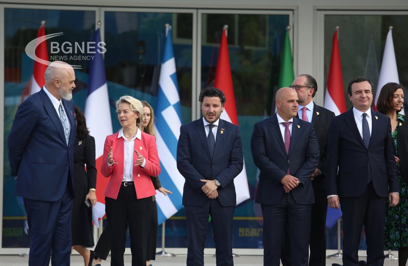 Косовският премиер Албин Курти бе домакин на спецпратеника на ЕС