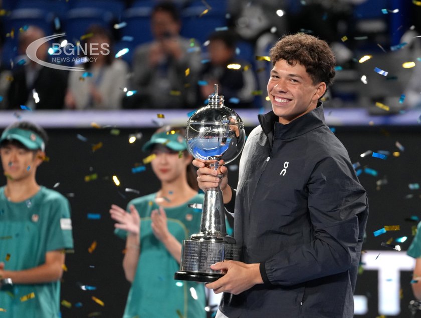 Младият американски тенисист Бен Шелтън спечели първа титла в кариерата