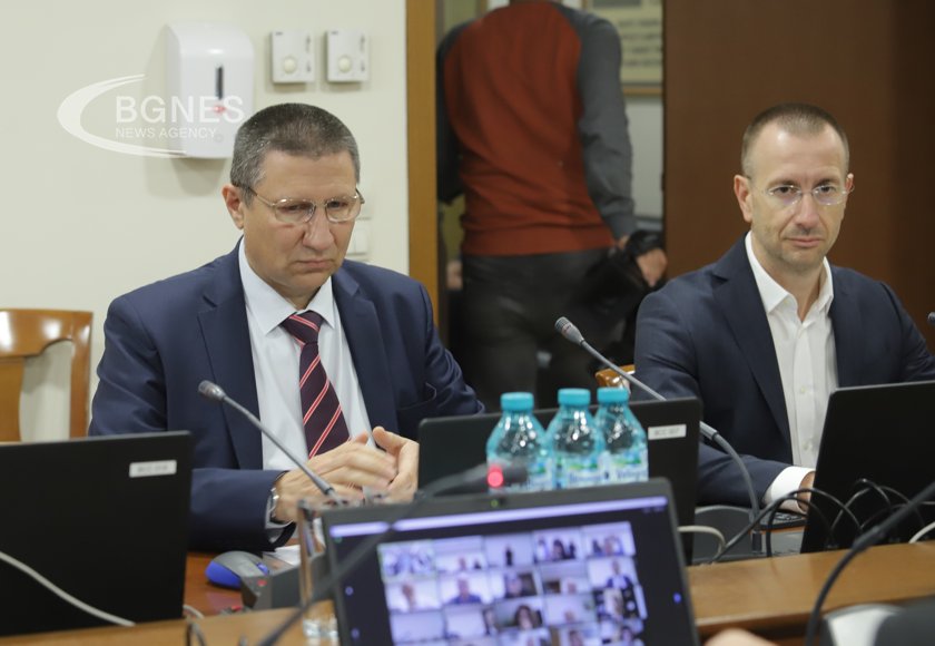 ВСС изслушва изпълняващия длъжността главен прокурор Борислав Сарафов и заместник