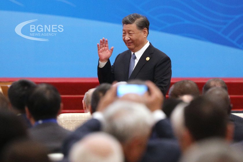 Лидерът на Китай Си Дзинпин призова Германия да сложи спирачки