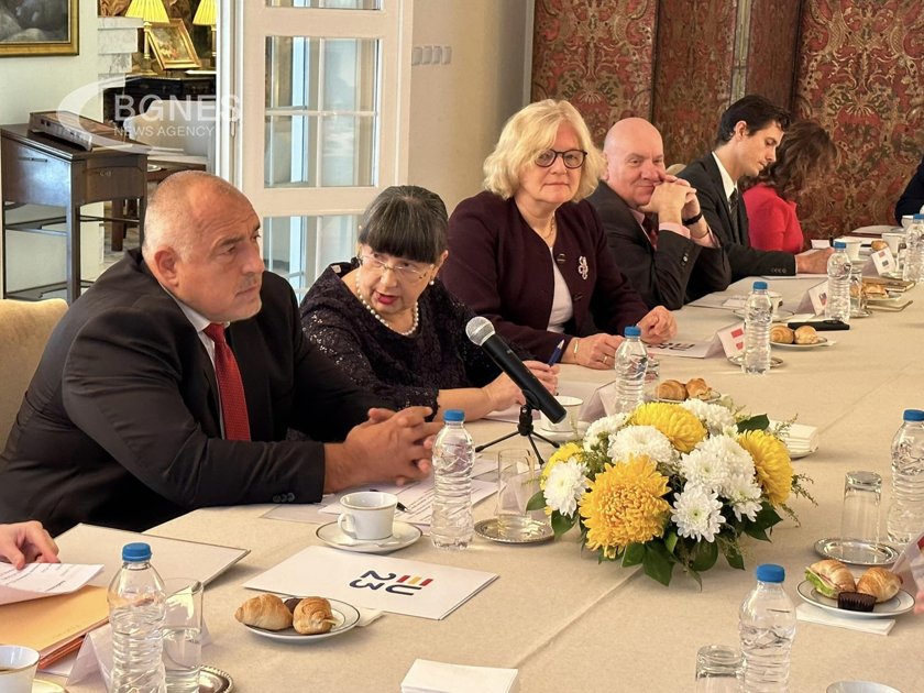 Лидерът на ГЕРБ Бойко Борисов се срещна с посланиците на