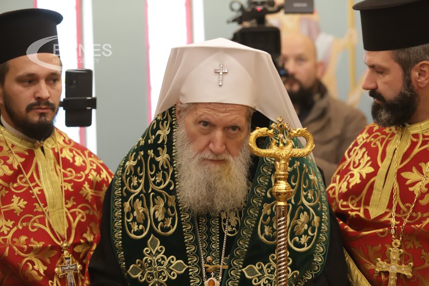 Отслужва се молебен за здраве на българския патриарх Неофит в
