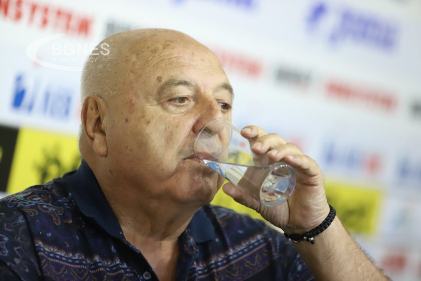 Новият президент на Българския футболен съюз няма да се казва
