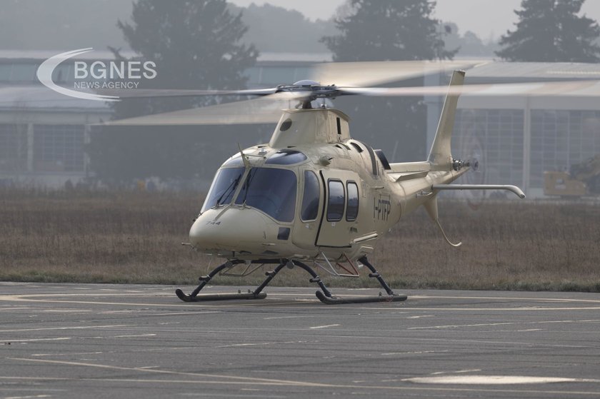 Първият хеликоптер произведен за системата HEMS в България извършва в