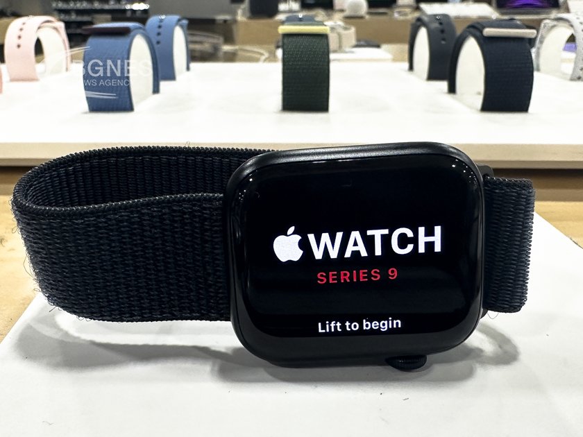 Забранени са американските продажби на новия умен часовник Apple Watch,