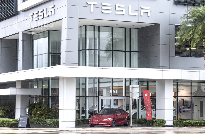 Tesla официално стартира проект за огромен завод за батерии в