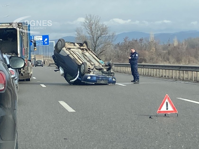 Тежка катастрофа стана малко преди обяд в София автомобил се