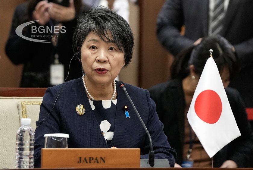 Японският министър на външните работи Йоко Камикава е на посещение