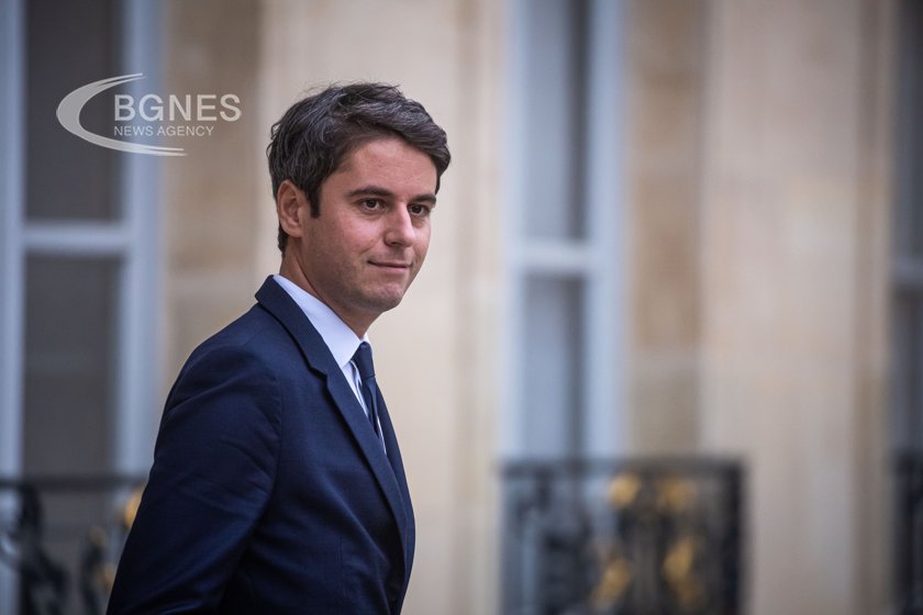 Габриел Атал който стана най младият министър председател на Франция на 34 годишна