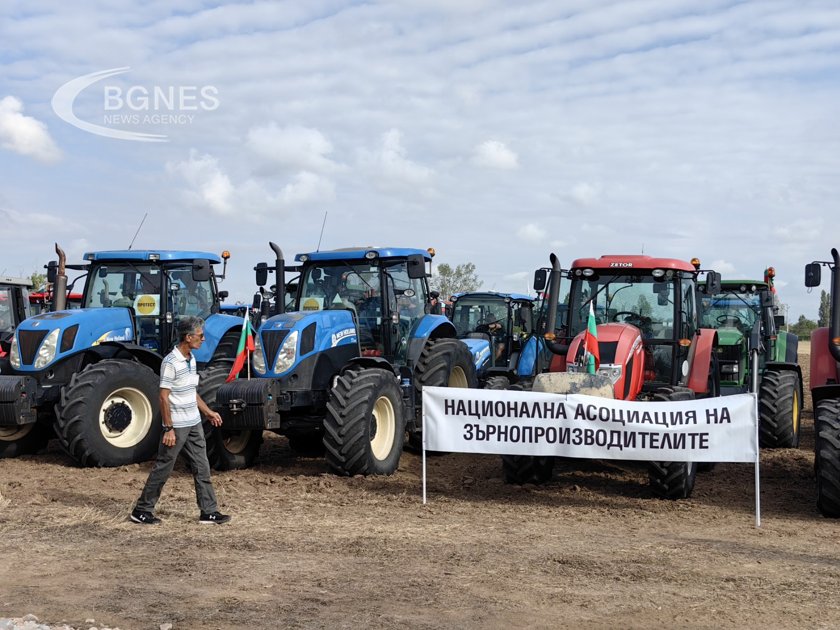 Зърнопроизводителите в цялата страна са в протестна готовност заради тежката
