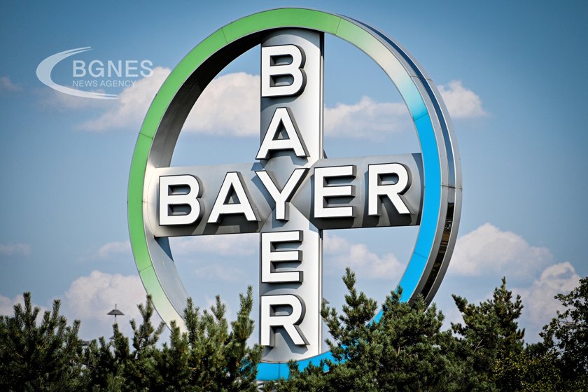 Фармацевтичният гигант Bayer потвърди късно в сряда че ще направи