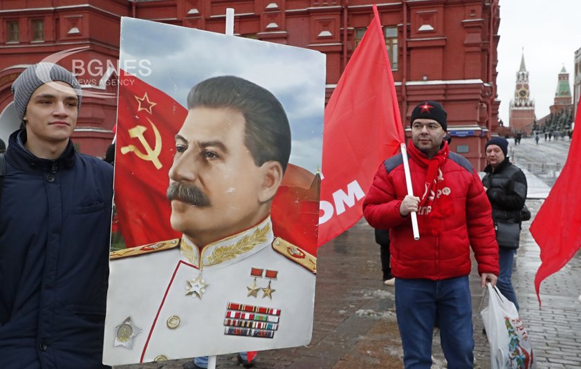 Икона изобразяваща среща на съветския диктатор Йосиф Сталин с руска