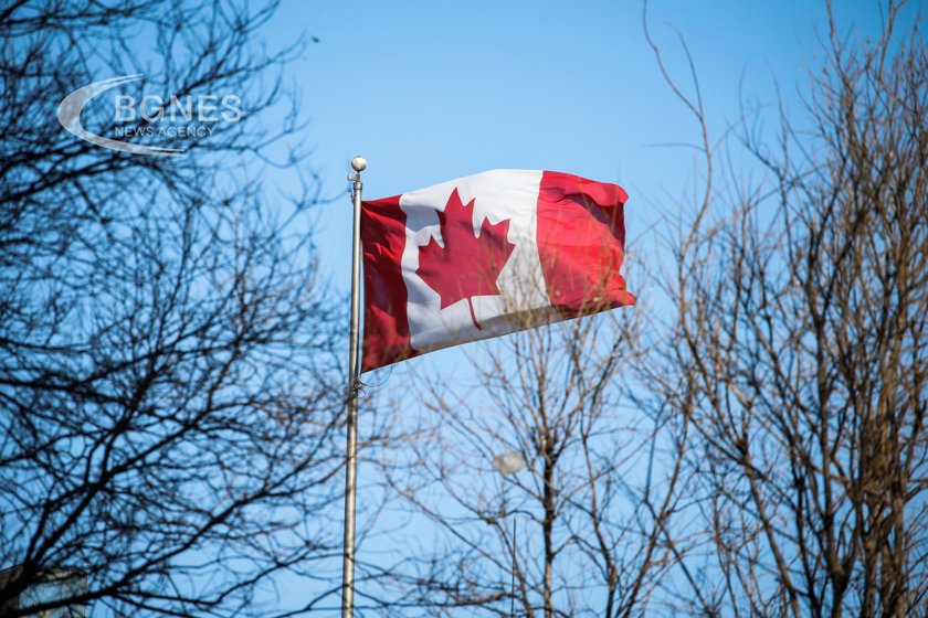 През следващите две години Канада ще ограничи издаването на международни