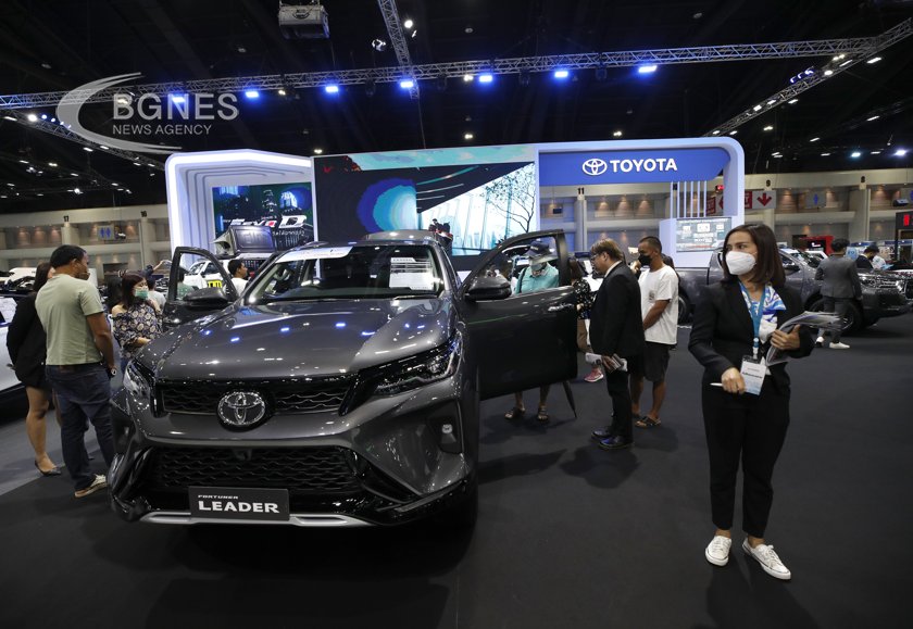 Японската компания Toyota заяви че е продала рекордните 11 2 млн