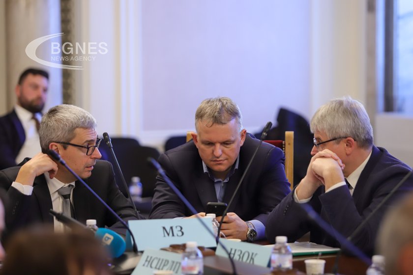 Депутатите от ресорната здравна комисия в НС приеха три Законопроекта
