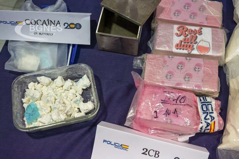 Розов кокаин и синтетични канабиноиди са новите наркотични вещества, които
