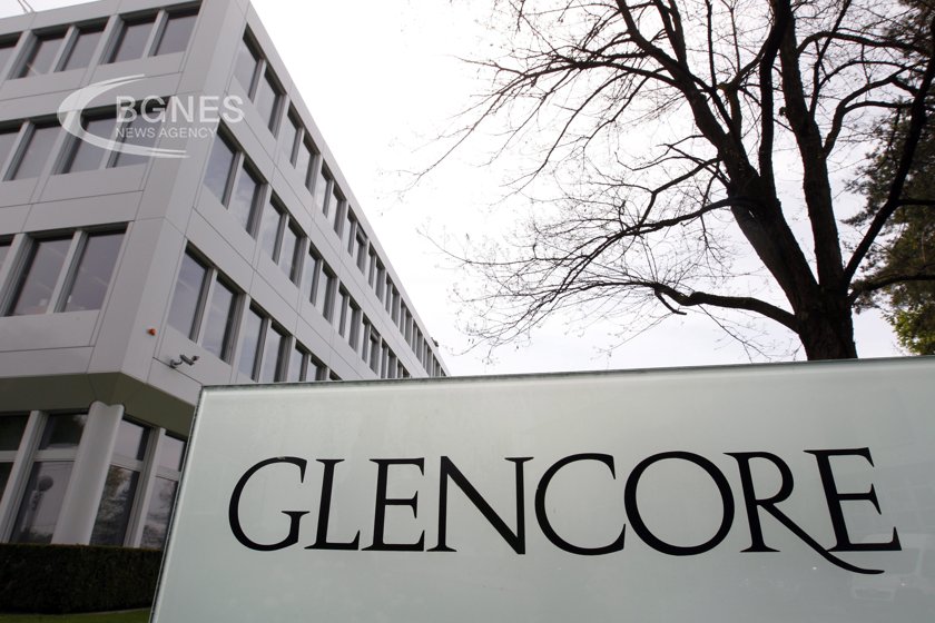 Швейцарският търговец Glencore ще може да сключи сделката за излизане