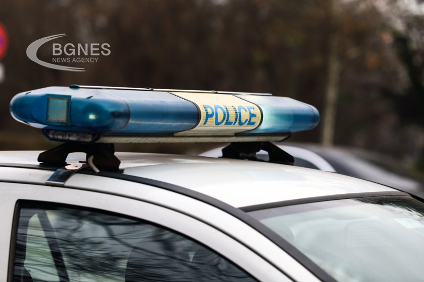 16 годишен шофьор беше задържан от полицаите в Шумен след преследване