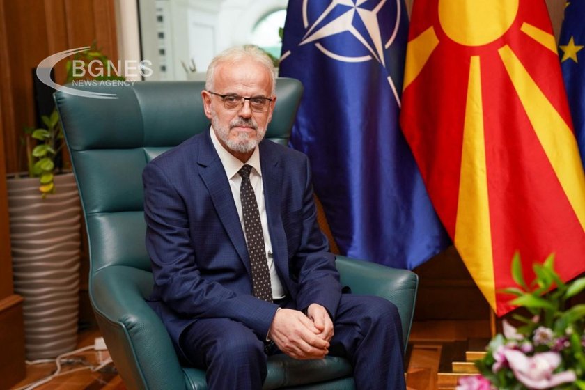 Македонският премиер Талат Джафери поиска Народното събрание да освободи Фатмир