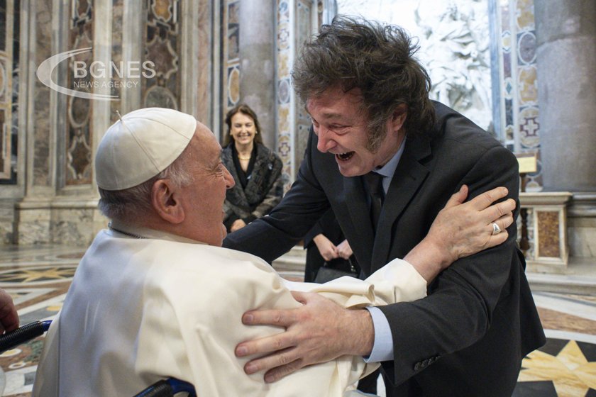Папа Франциск и президентът на Аржентина Хавиер Милей проведоха първите