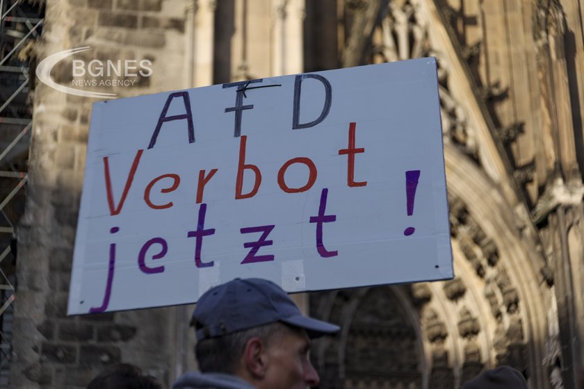 Подкрепата за крайнодясната партия Алтернатива за Германия АзГ е паднала