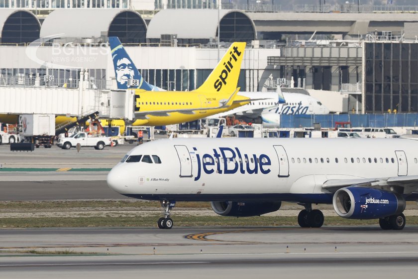 JetBlue и Spirit Airlines официално прекратиха сливането си около 6