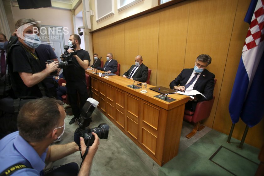 На 14 март хърватският парламент беше разпуснат, за да се
