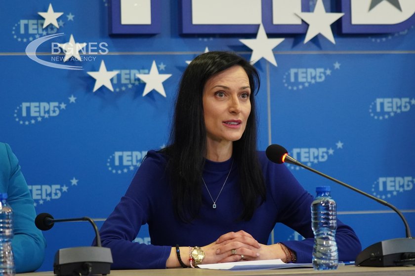 Мария Габриел ще оттегли кандидатурата си за министър председател ГЕРБ няма