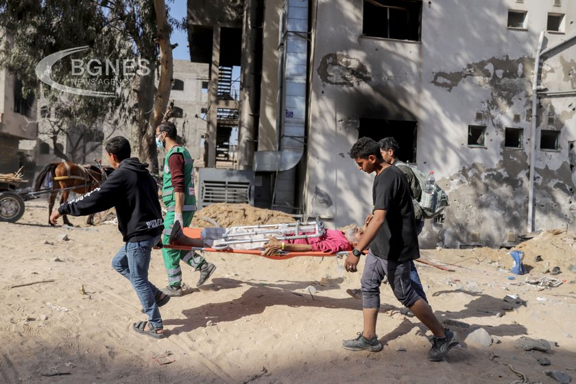 Четирима чуждестранни хуманитарни работници и палестинският им шофьор са загинали
