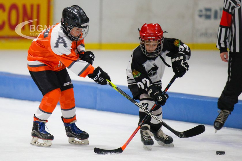 Дебютен турнир направи столичният хокеен клуб Атлетик днес Децата от