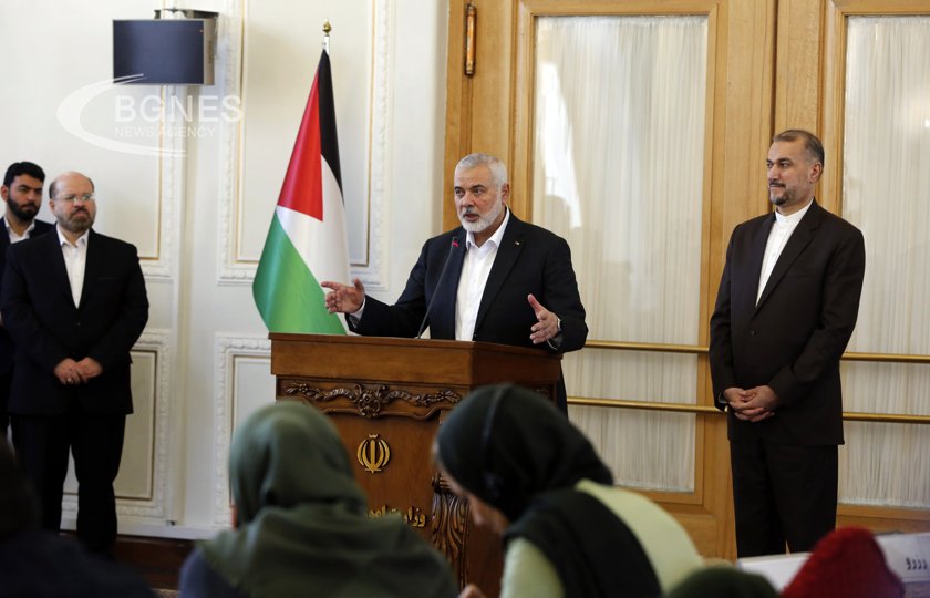 Ръководителят на Хамас Исмаил Хания заяви че трима от синовете