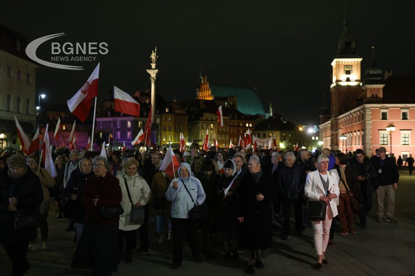 Четири законопроекта внесени от управляващата проевропейска коалиция в Полша за