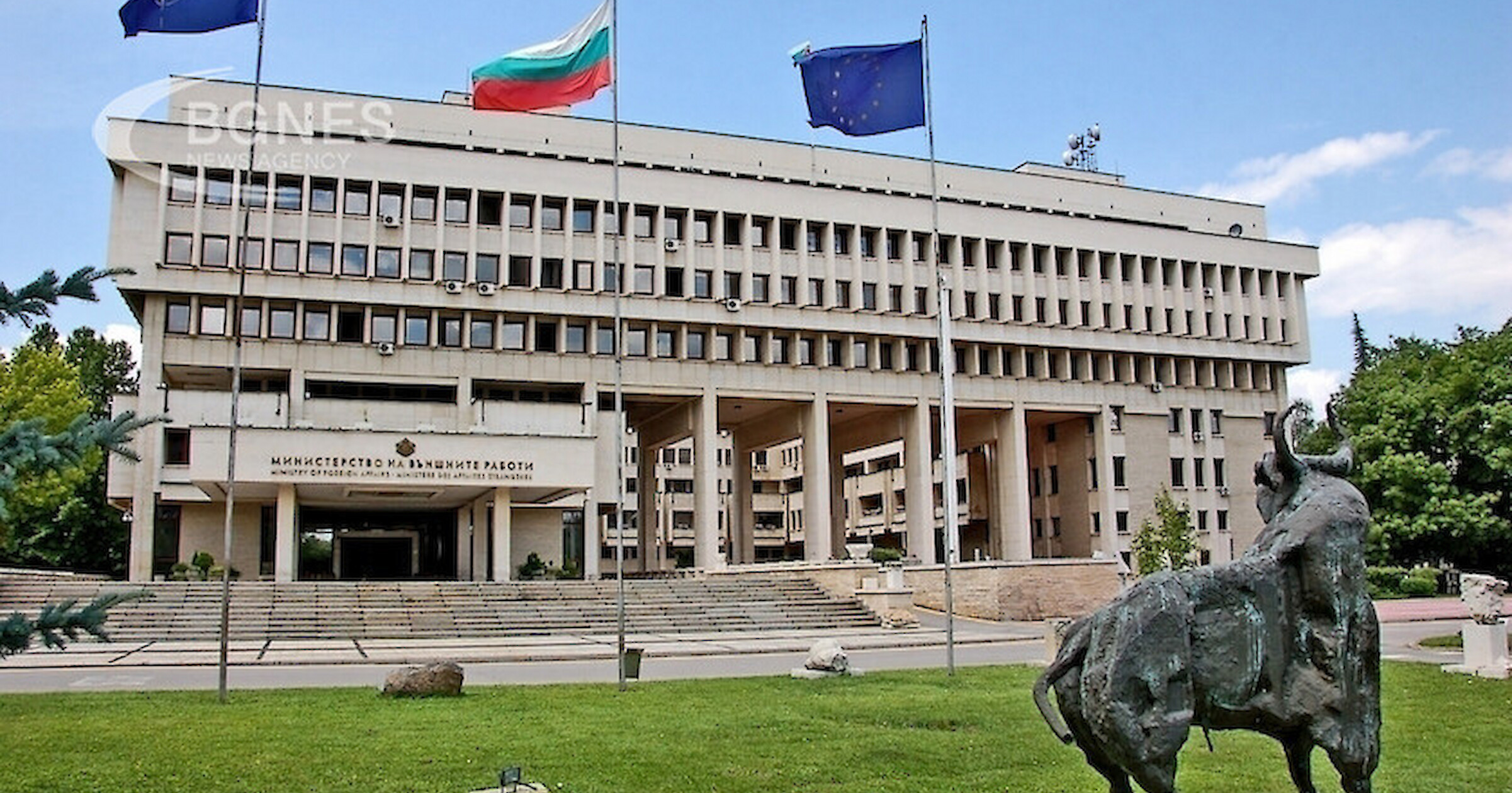България е силно обезпокоена от неприемливата иранска атака срещу Израел