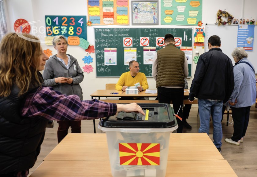 Снимка: Приключи първият тур на президентските избори в Северна Македония
