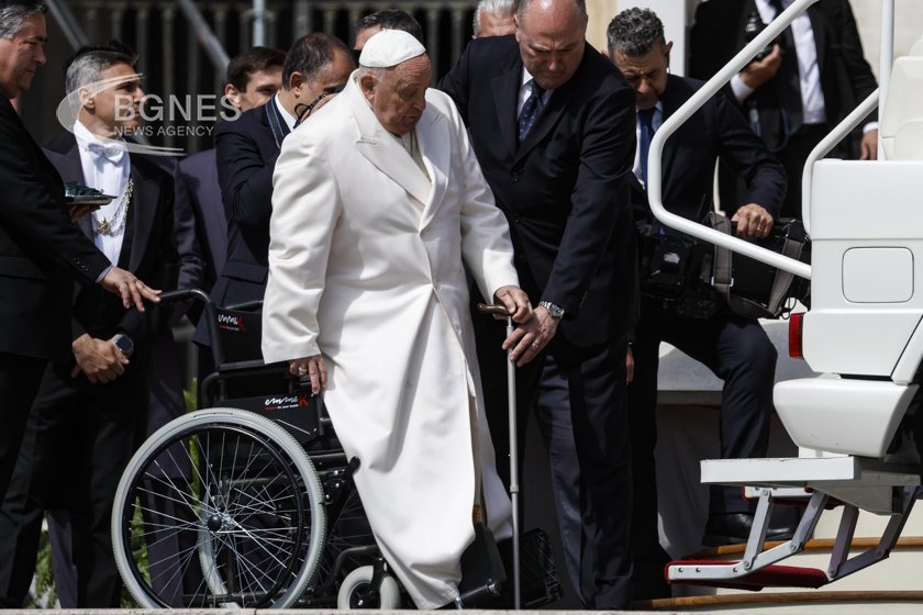 Папа Франциск ще посети Венеция на 28 април първото му