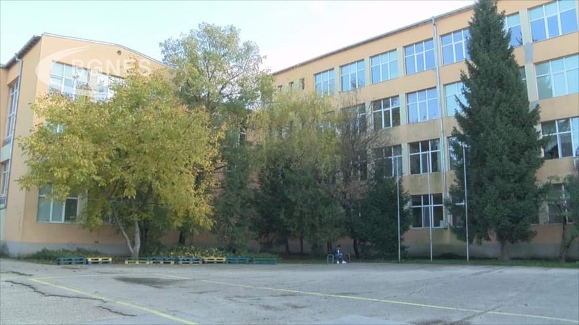 Проф. Палангурски: Има нарушения при процедурата за избор на ректор на ВТУ