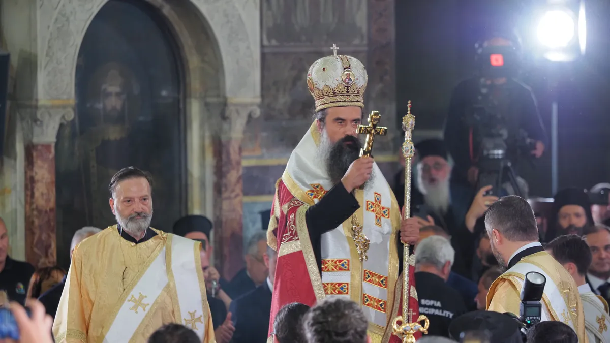 АФП: Нов приятелски настроен към Кремъл патриарх на БПЦ 